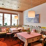 Appartementhaus * Lech am Arlberg