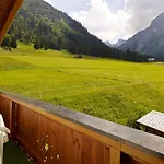 Appartementhaus * Lech
