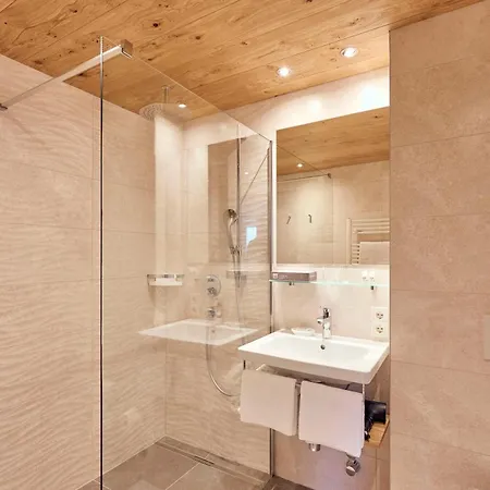 Appartementhaus Holiday Апартаменты *