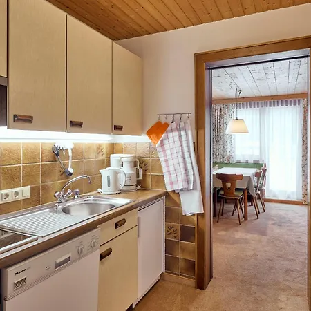 Appartementhaus Holiday * Lech am Arlberg