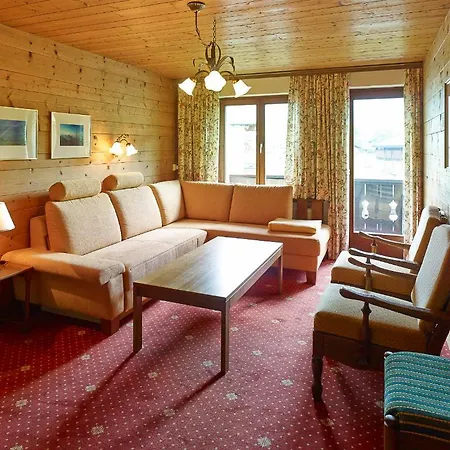 Appartementhaus Holiday Апартаменты Лех