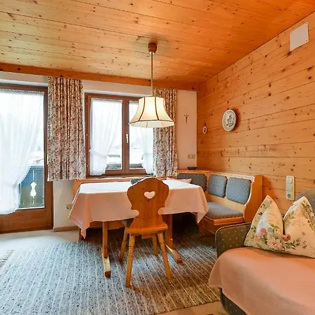 Appartementhaus Holiday Apartment Lech am Arlberg