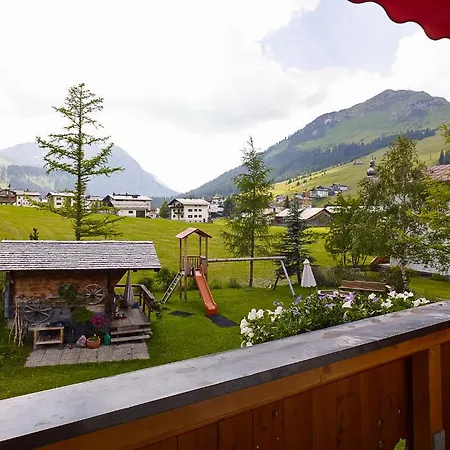 Appartementhaus Holiday * Лех