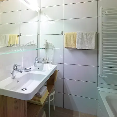 Appartementhaus Holiday Апартаменты Лех